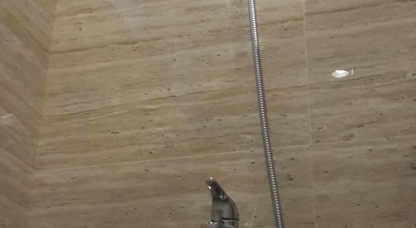 Hotel Dago Teuku Angkasa 14 Bandung Habitación foto