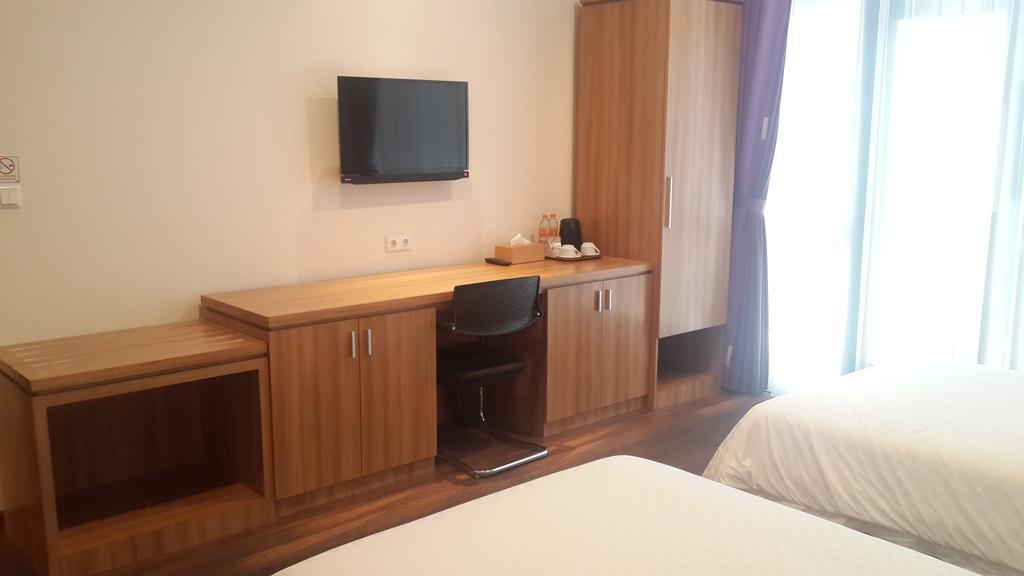 Hotel Dago Teuku Angkasa 14 Bandung Habitación foto