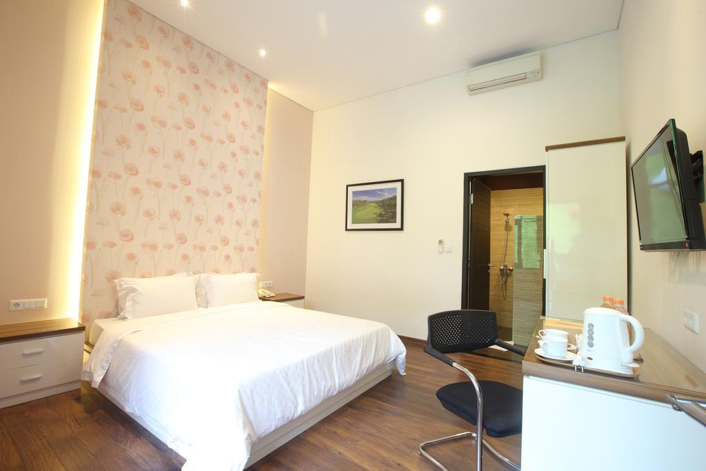 Hotel Dago Teuku Angkasa 14 Bandung Exterior foto